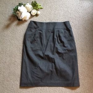 Talbots Wool pencil skirt SZ 4 LIKE NEW